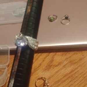 Elegant Silver Women's Ring 5 Ct